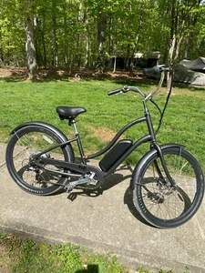 Fuji Sanibel E-Bike Cruiser - Picture 1 of 9