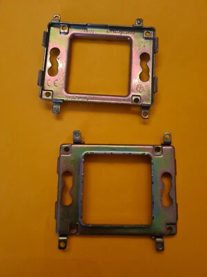 Legrand Ancien MOSAIC 74802 - 748 02 - Support à vis - Vente à l'unité - Photo 1/3