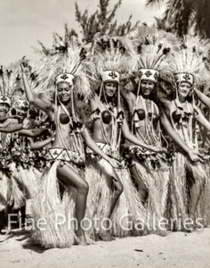 1946 Vintage TAHITI Female Dancers ADOLPHE SYLVAIN Island Costume Photo on 16x20 - Picture 1 of 1