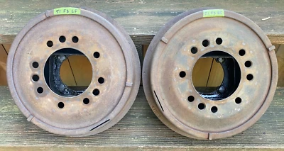 Frenos delanteros Ford F-2 F-3 de finales de 1951 1952 con placas de respaldo tambores y herrajes F2 F3 Foto 1 de 4
