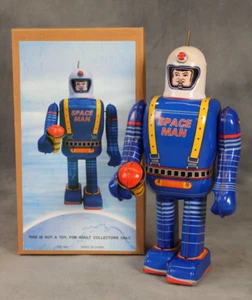 Vintage MS 361 Tinplate Litho Space Man Clockwork Robot Toy Boxed & Working - Picture 1 of 6