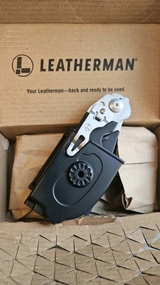 Real Raptor Shears Medical EMT Nurse Scissors Multi-Tool Holster New LEATHERMAN - Image 1 of 4