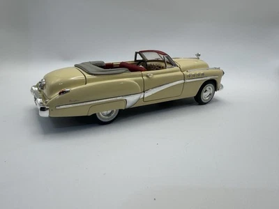 1949 Buick Roadmaster 1/32 Die Cast By Signature Models National Motor Museum - Image 1 of 4