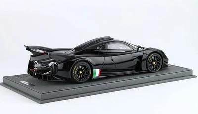 Huayra R 1/18 BBR Foto 1 de 4