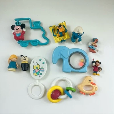 Lote de 11 figuras de Mickey Mouse Smurf Playskool juguetes bebé años 70 y 80 Foto 1 de 4