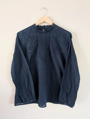 Top Abercrombie & Fitch Azul Marino Romántico Bohemio Bordado Manga Larga XL Foto 1 de 4