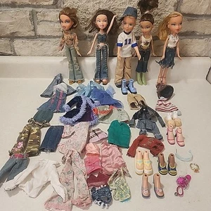 Bratz Dolls 5 Lot Clothes Shoes Accessories - Picture 1 of 9