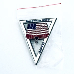 2010 AMERICAN ONE FLAG BALLOON PIN Albuquerque International Balloon Fiesta Pin - Picture 1 of 3