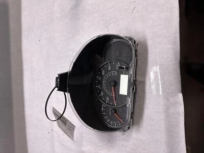 Medidor de velocímetro usado serve: 2019 Mitsubishi Mirage MPH Sedan ID 8100C577 grau - Imagem 1 de 4