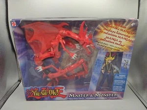 YUGIOH MASTER & MONSTER: YU-GI-OH YUGI & SLIFER THE SKY DRAGON SEALED IN BOX - Picture 1 of 5