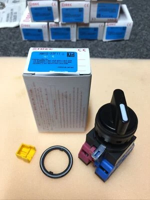 IDEC - HW1S-2TF11 - SWITCH, SELECTOR, SPST-NO/NC, 10A, 600V - Image 1 of 4
