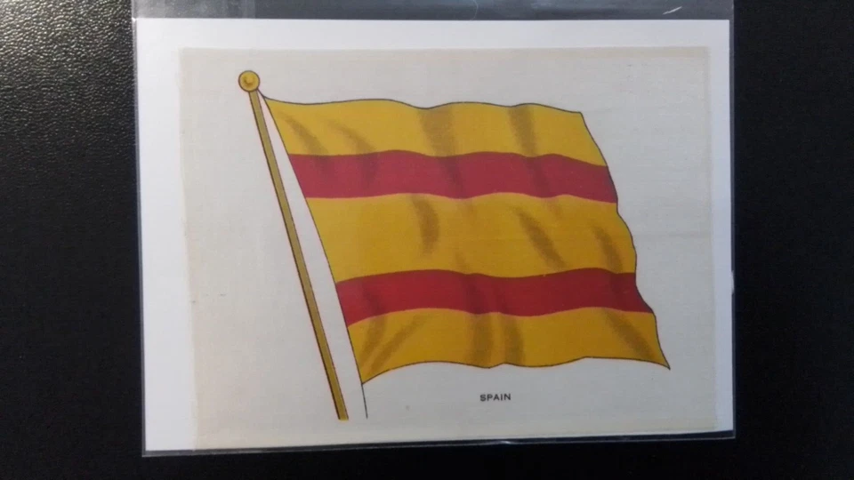 GODFREY PHILLIPS  SILKS.  NATIONAL FLAGS,  SPAIN, 163mm X 117mm, LARGE. - Image 1 of 1