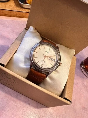 Reloj Pulsera ALBA 21 Joyas Automático 5 Bar Resistente al Agua Edición Clásica Foto 1 de 4