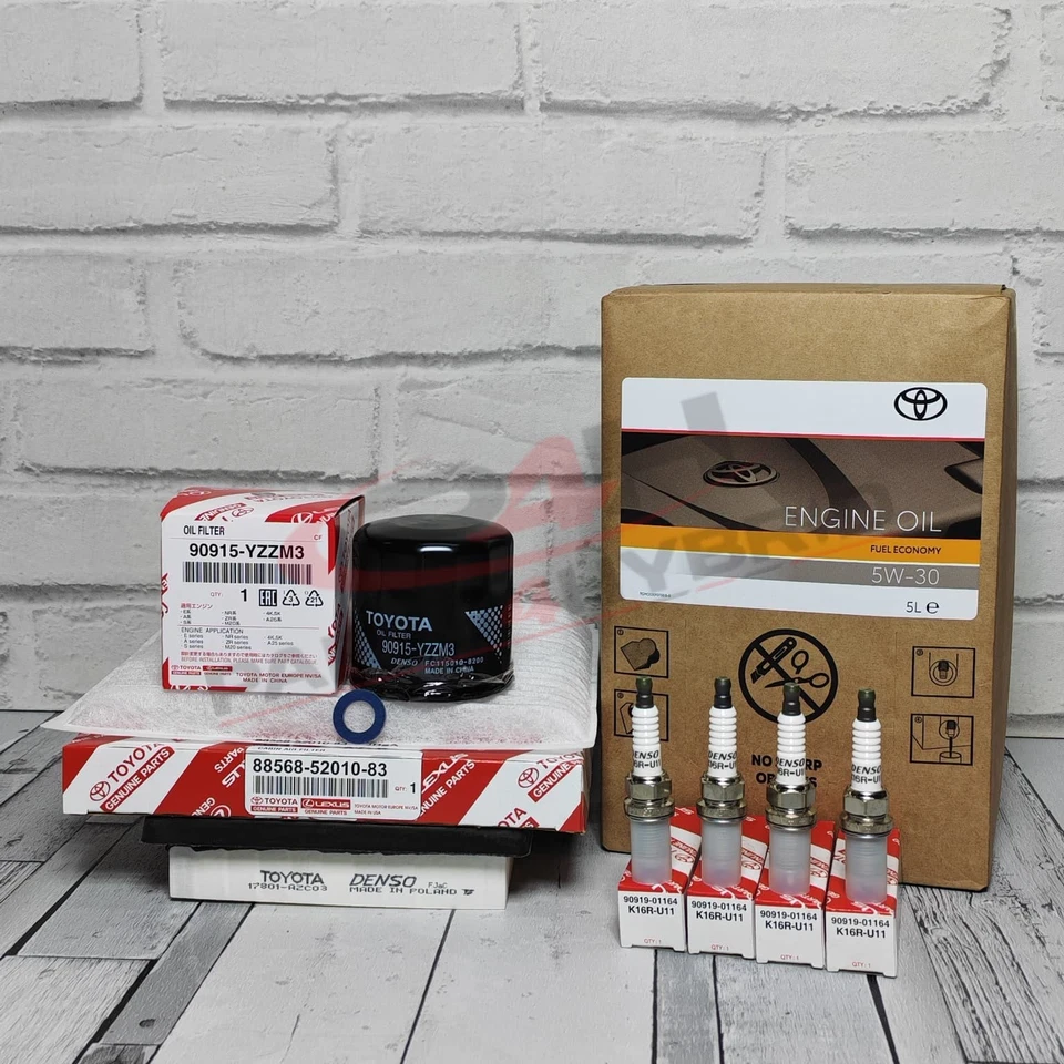 Kit de servicio genuino Toyota Rav4 ZCA25 1,8 L 2000-2005 con bujías y aceite 5W30 Foto 1 de 1