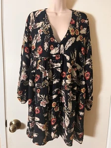 Túnica JULIA TALLA L Empire Cintura Dolman Manga 3/4 Floral Cuello en V Abotonada - Imagen 1 de 13