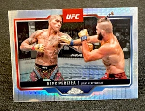 2025 Topps Chrome UFC Alex Pereira Prism Refractor - Bild 1 von 3
