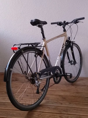 Giant Trekking Fahrrad Freerider RS lite 28 Zoll / L / 27 Gang Deore / XT - Bild 1 von 4