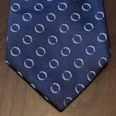 Vintage Claiborne Blue Hand Made 100% Imported Silk Men’s Neck Tie Made In China - Image 1 of 4