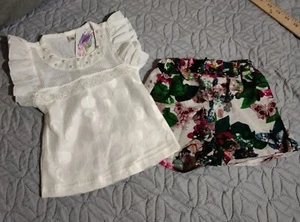 NEW 2pc GIRL'S Boutique Short & Shirt set SIZE 3T - 4T (100cm) Floral & White - Picture 1 of 21