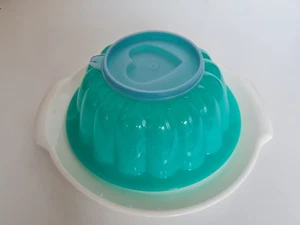 Tupperware Puddingform Prinz mit Unterteller Servierteller - Bild 1 von 5