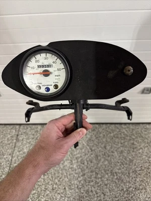 Yamaha YSR50 OEM Front Fairing Stay Speedo Bracket Dash Pad YSR 50 80 YSR80 - Image 1 of 4