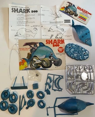 Vintage Plastic Model Kit 1974 Lindberg Shark Rod Car No Box - Image 1 of 4