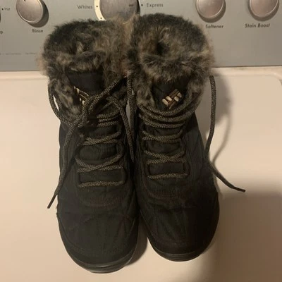 Columbia Waterproof Winter Boots Faux Fur Trim Quilted Black Women's Size 8.5 - Image 1 of 4