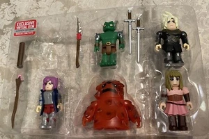 Set incompleto action figure Roblox con oggetto virtuale esclusivo - Foto 1 di 7