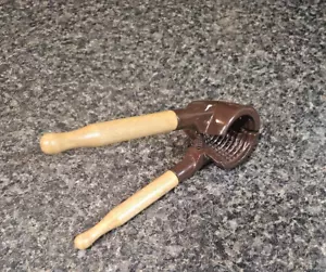 Nut cracker Pecan Walnut Plier Opener Tool with Wood Handle - Picture 1 of 4