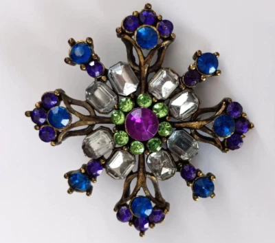 BROCHE ANCIENNE métal doré Pierres cristal facettés - Photo 1/4