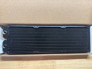 PrimoChill 420mm EximoSX Slim Radiator - Black - Afbeelding 1 van 4