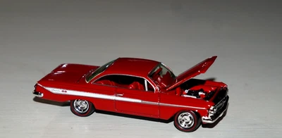 1961 Chevy Impala SS 409 Limited Edition Diecast Car 1/64 Johnny Lightning - Image 1 of 3