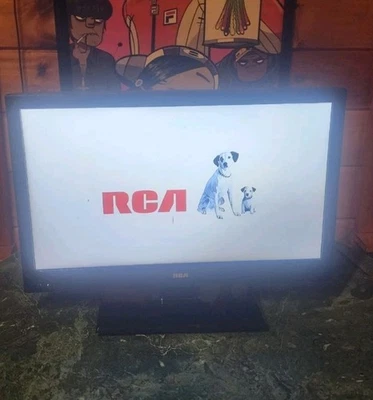 RCA DETG160R 16" Class LED HDTV  720p Works VG+  - Image 1 of 4
