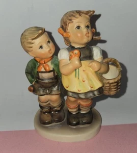 Vintage Goebel Hummel Figurine To Market #49 3/0 TMK 2 Boy and Girl with Basket - Picture 1 of 7