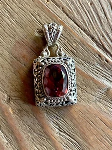 SARDA WEARABLE ART Sterling Silver MYSTIC TOPAZ Pendant .925 Necklace! - Picture 1 of 6