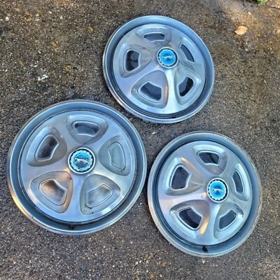 Mercury Cougar 1969 1970 tapacubos llanta cubierta de rueda tapacubos 14" juego de 3 OEM USADO  Foto 1 de 4