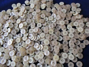 factory outlet Mixed Button Lot 250 grams. Plastic,005 - Picture 1 of 4