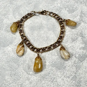 Bracelet Hand Crafted 1950s 1960s Gold Tone Tumbled Mixed Stone Dangle Charms - Picture 1 of 5