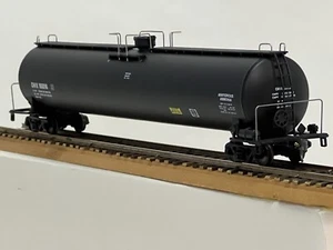 WALTHERS,HO scale FINISHED Kit.5250 Series 65’High Pressure Tank Car CHVX 180096 - Picture 1 of 24