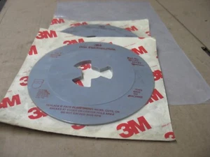 NUOVO CON SCATOLA 2 PEZZI 3M 051144-45193 7" DISCO PAD PIASTRA FRONTALE MEDIA P9682 - Foto 1 di 3