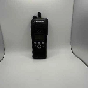 Motorola XTS 2500 700/800MHz Model II P25 Radio H46UCF9PW6AN Radio Only - Zdjęcie 1 z 4