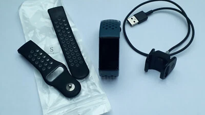 ** Fitbit Charge 3 Smartwatch Aktivitätstracker Fitnesstracker - Ersatzteile ** - Bild 1 von 4