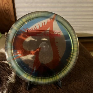 Innova Champion Orc Tie Dye Heart Design/Red F2 Stamp 175g Disc Golf - Picture 1 of 2