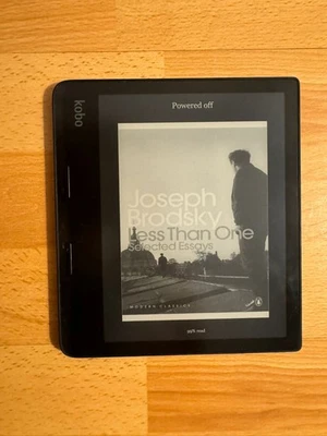 eReader Kobo Sage 32GB, Wi-Fi, 8 Zoll - Schwarz - Bild 1 von 2