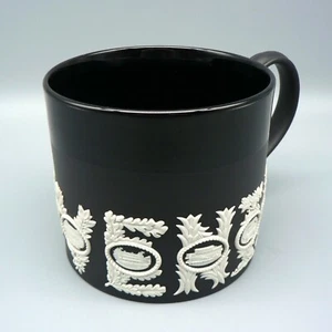 WEDGWOOD SPORTING MUG SOUVENIR TANKARD BLACK BASALT RICHARD GUYATT RARE PERFECT - Picture 1 of 20