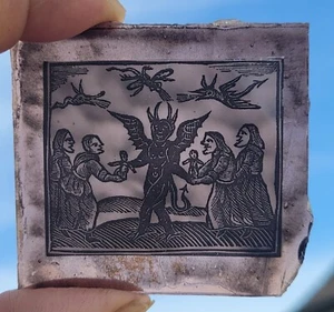 Stained glass Witches & Devil traditional kiln fired piece witches occult satan - Picture 1 of 2
