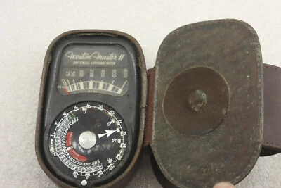 Weston Master 2 Light Meter Model 735 PARTS D81 - Image 1 of 4