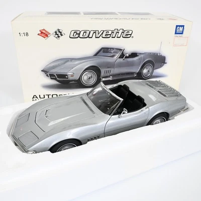 AUTOart 1/18 Chevrolet Corvette 1969 Cortez Silver Diecast Model Car - Immagine 1 di 4