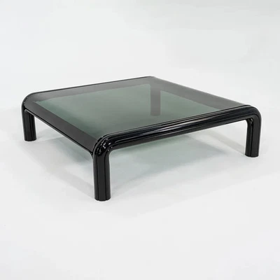 Mesa de centro Gae Aulenti para Knoll Orsay años 70 con tapa de vidrio negro 44" pulgadas Foto 1 de 4