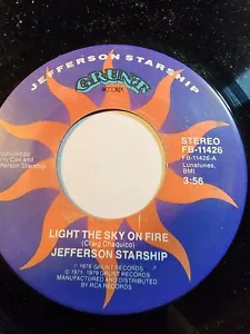JEFFERSON STARSHIP - Light The Sky On Fire -Grunt 1978 VG+ F95 - Picture 1 of 1
